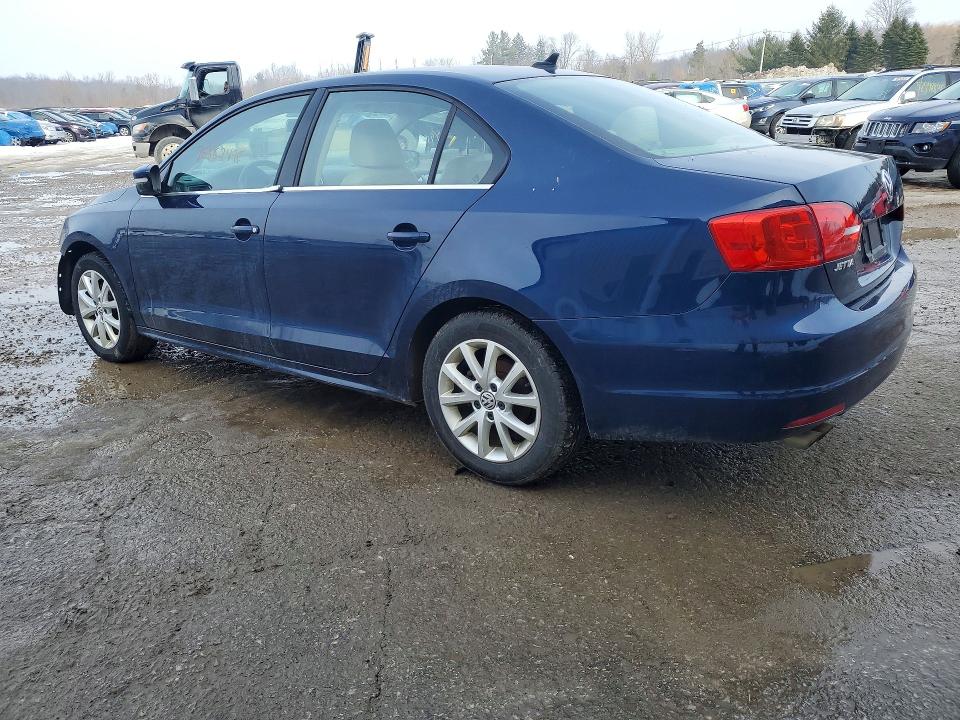 2013 Volkswagen Jetta მანქანა იყიდება აუქციონზე, vin: 3VWDP7AJ8DM449827, აუქციონის ნომერი: 76862495