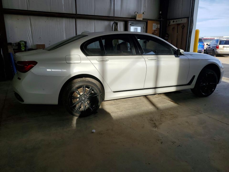 Продажа на аукционе авто 2016 Bmw 750, vin: WBA7B0C53GG526993, номер лота: 76486645