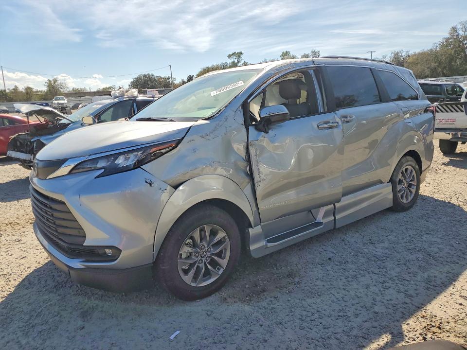 Aukcja sprzedaży 2025 Toyota Sienna, vin: 5TDJRKEC3SS267254, numer aukcji: 78506565