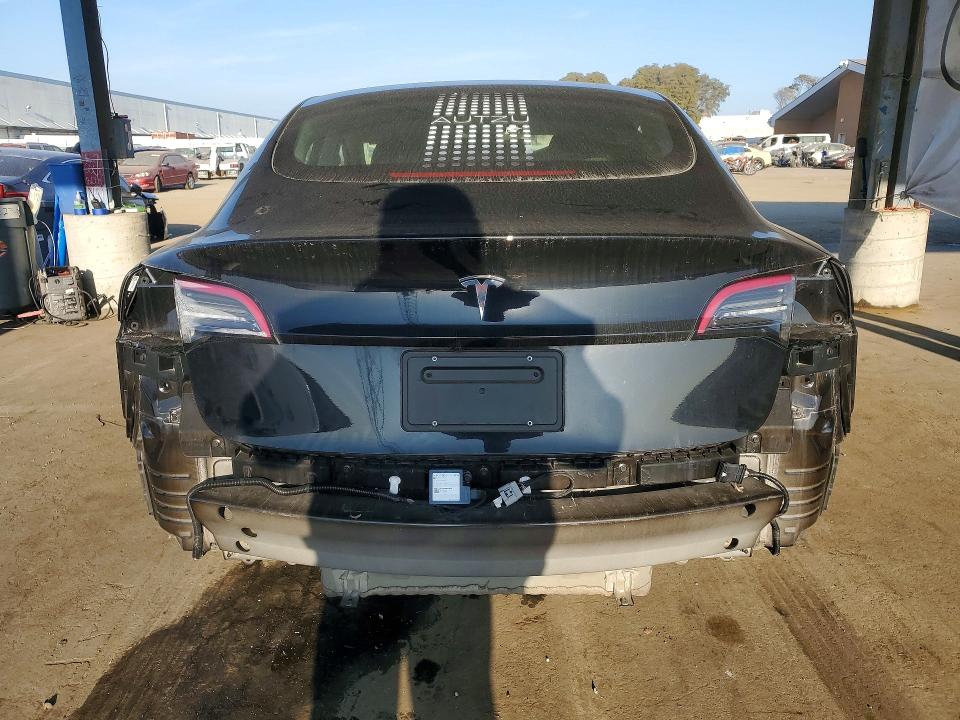 Продажа на аукционе авто 2023 Tesla Model 3, vin: 5YJ3E1EA1PF453075, номер лота: 75049395