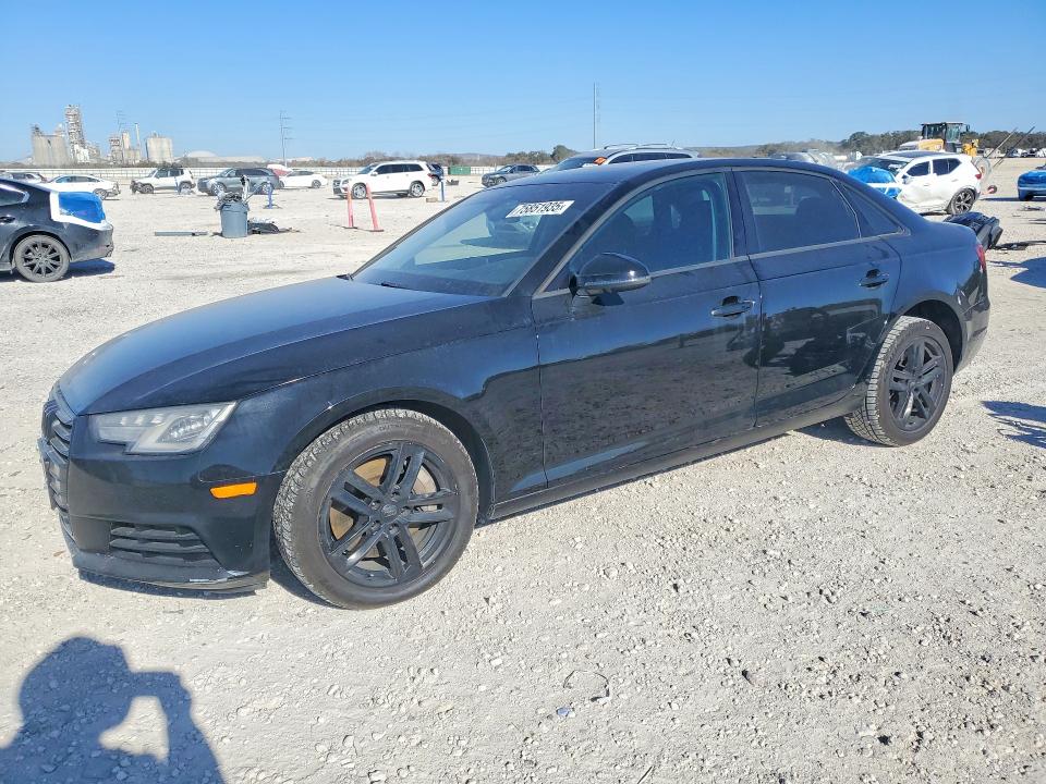 75851935 :رقم المزاد ، WAUANAF45HN023310 vin ، 2017 Audi A4 مزاد بيع