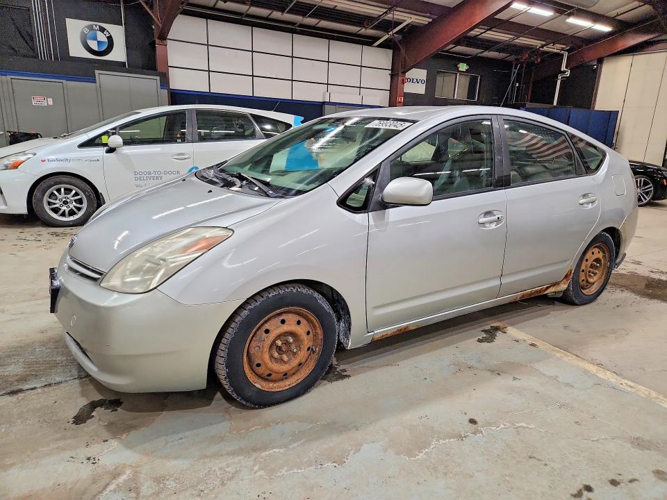 2005 Toyota Prius მანქანა იყიდება აუქციონზე, vin: JTDKB20U057057928, აუქციონის ნომერი: 76993045