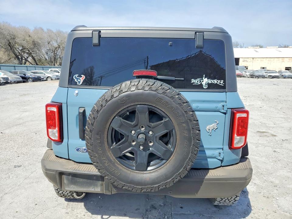 Продажа на аукционе авто 2023 Ford Bronco, vin: 1FMEE5DH7PLB09905, номер лота: 79011465