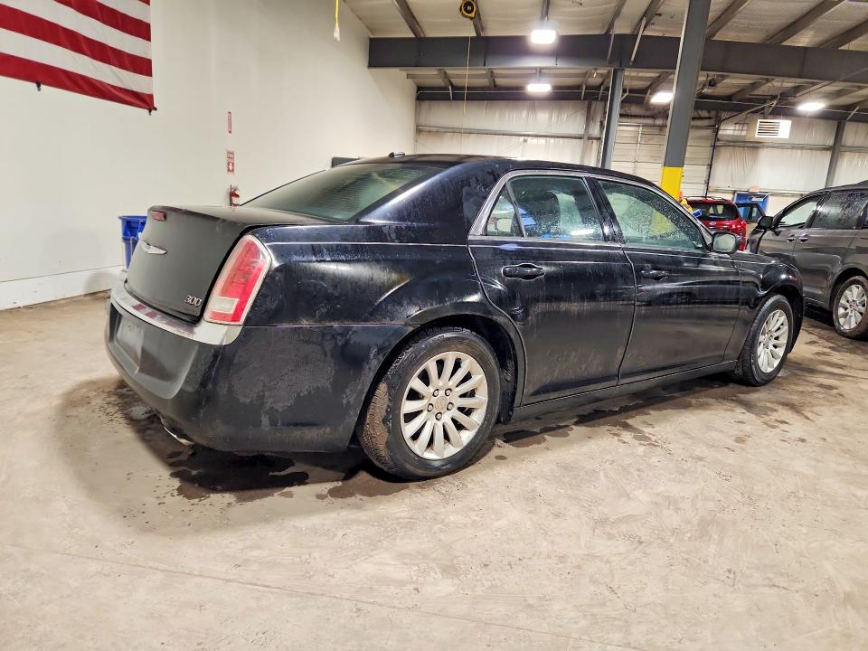 2013 Chrysler 300 მანქანა იყიდება აუქციონზე, vin: 2C3CCAAG5DH509786, აუქციონის ნომერი: 76592735