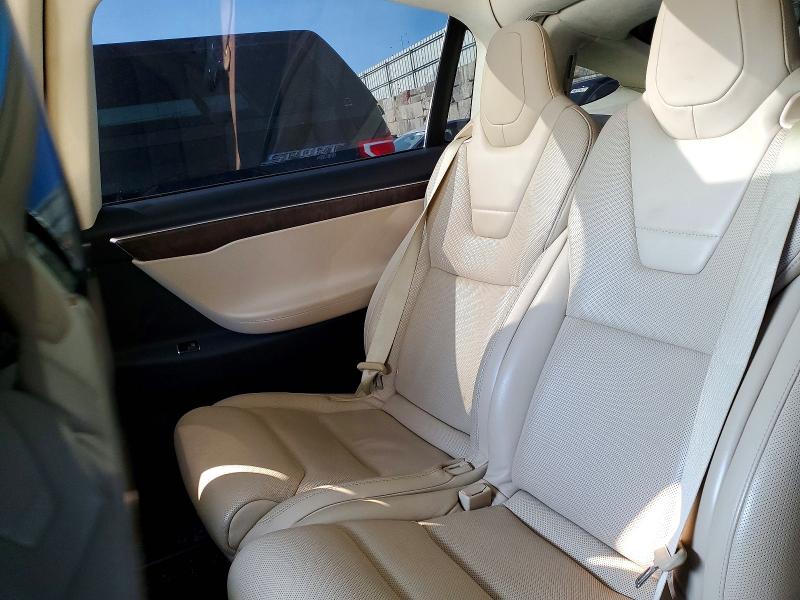 Продажа на аукционе авто 2016 Tesla Model X, vin: 5YJXCAE20GF006088, номер лота: 77681155