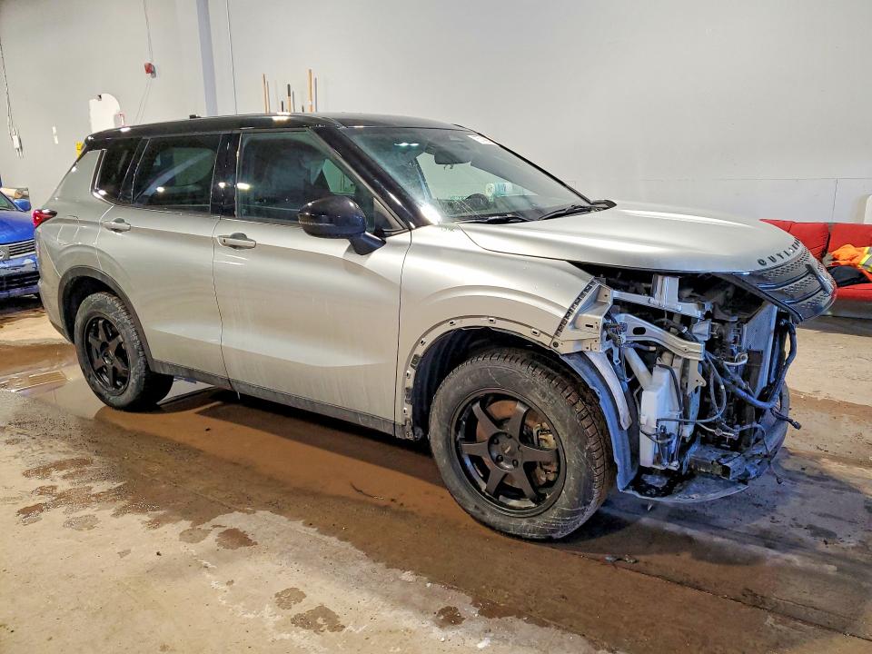 75743905 :رقم المزاد ، JA4J4UA89PZ609432 vin ، 2023 Mitsubishi Outlander مزاد بيع