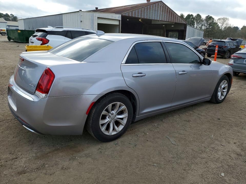 Aukcja sprzedaży 2015 Chrysler 300, vin: 2C3CCAAG0FH810470, numer aukcji: 77947055