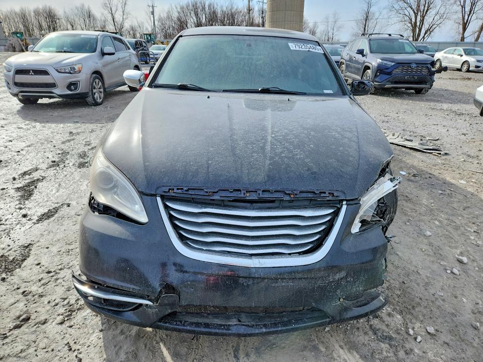 Продажа на аукционе авто 2013 Chrysler 200, vin: 1C3CCBCG3DN577773, номер лота: 79235485