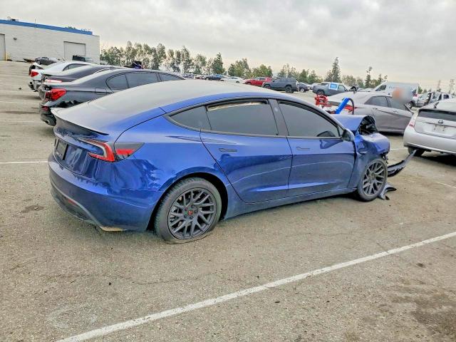 2025 Tesla Model 3 მანქანა იყიდება აუქციონზე, vin: 5YJ3E1EA7SF007165, აუქციონის ნომერი: 76558275
