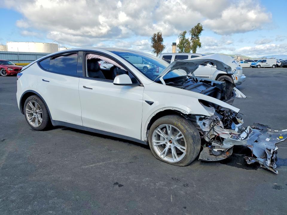 Продаж на аукціоні авто 2023 Tesla Model Y, vin: 7SAYGAEE7PF828523, номер лоту: 78190675