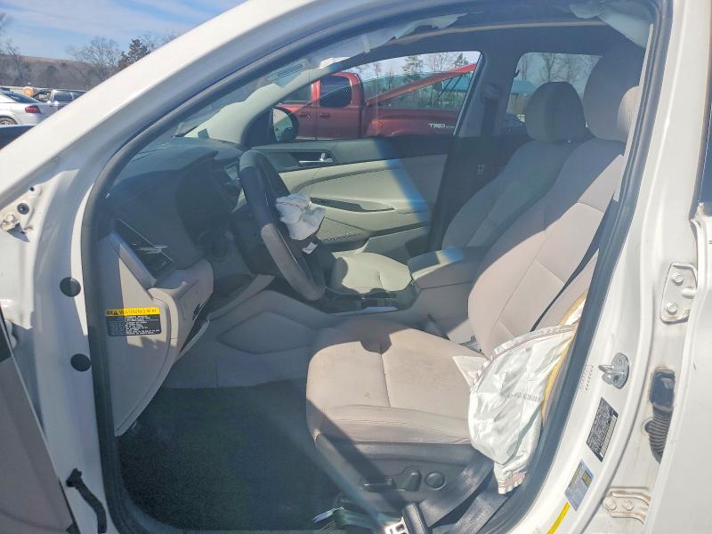 76162325 :رقم المزاد ، KM8J33A46GU069563 vin ، 2016 Hyundai Tucson مزاد بيع