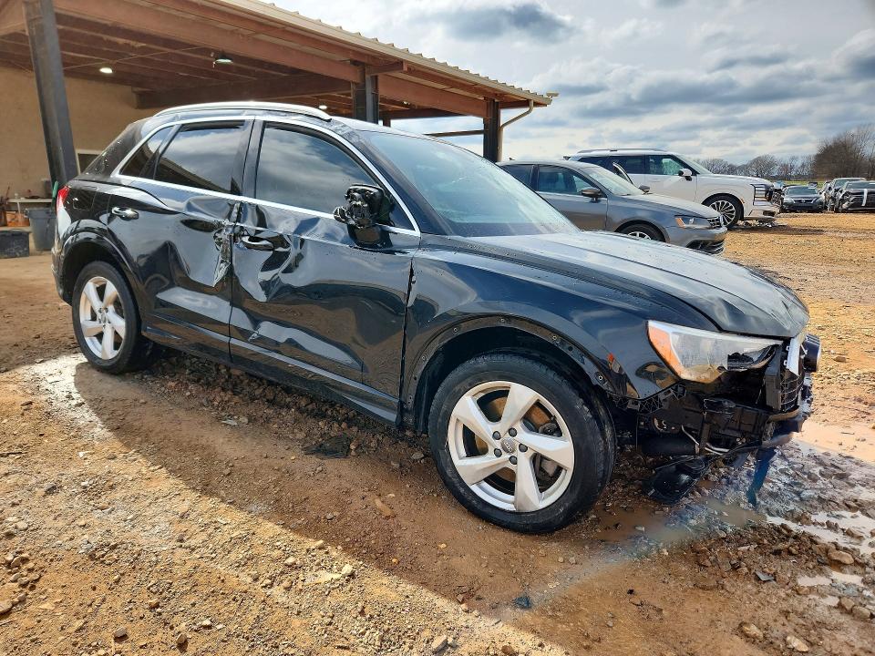 Продаж на аукціоні авто 2019 Audi Q3, vin: WA1AECF39K1075585, номер лоту: 77510015