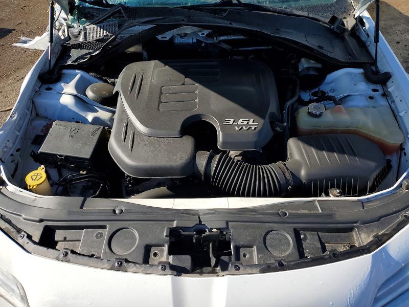 2015 Chrysler 300 მანქანა იყიდება აუქციონზე, vin: 2C3CCARG9FH831001, აუქციონის ნომერი: 76999105