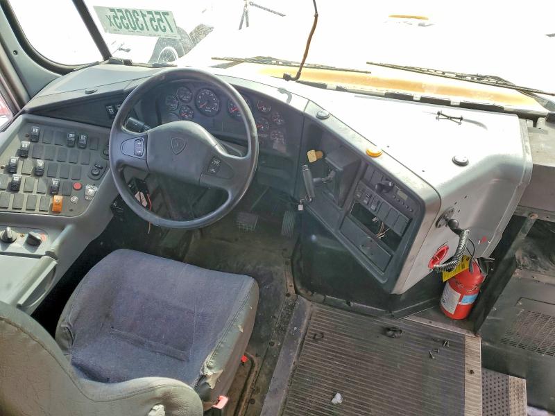 75513055 :رقم المزاد ، 4DRBUAAN1EB023985 vin ، 2014 Ic Corporation 3000 Ce مزاد بيع