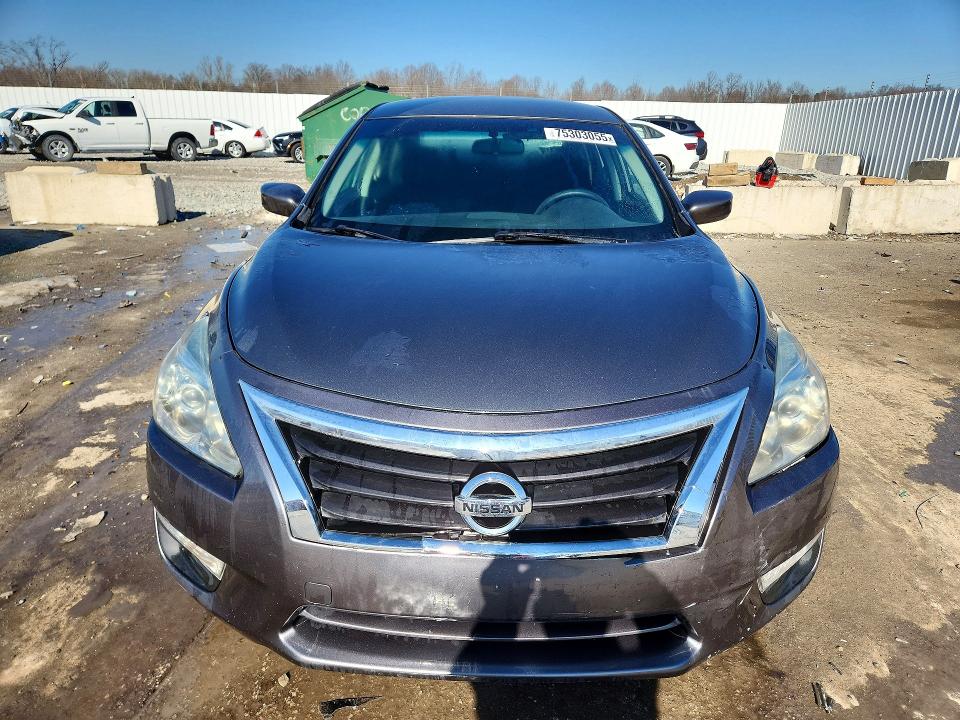 2015 Nissan Altima მანქანა იყიდება აუქციონზე, vin: 1N4AL3AP3FN888284, აუქციონის ნომერი: 75303055