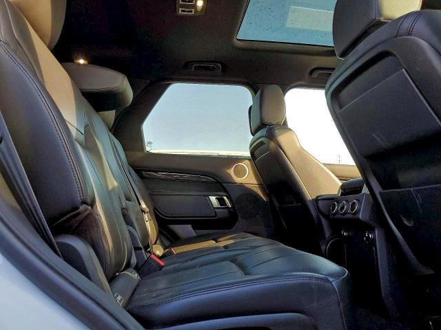 2017 Land Rover Discovery მანქანა იყიდება აუქციონზე, vin: SALRRBBV3HA036796, აუქციონის ნომერი: 78701475