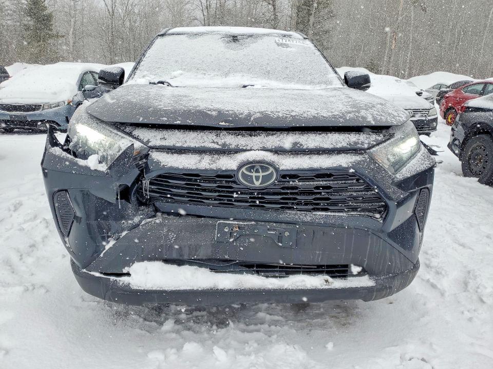 77477445 :رقم المزاد ، 2T3B1RFV5MC205832 vin ، 2021 Toyota Rav4 مزاد بيع