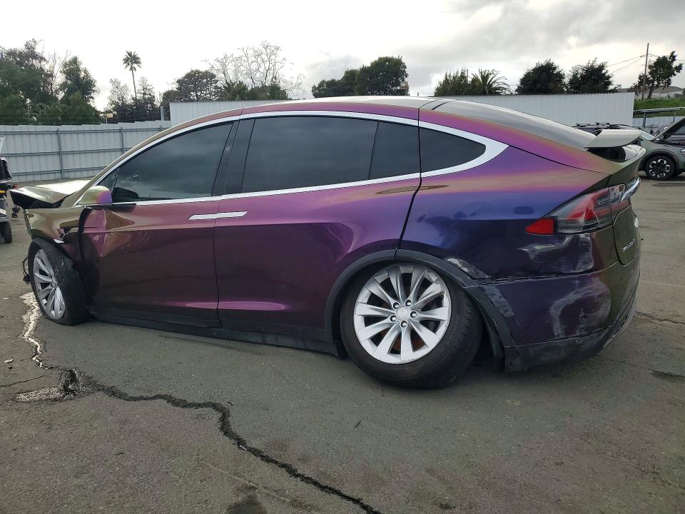 Продаж на аукціоні авто 2016 Tesla Model X, vin: 5YJXCBE2XGF022899, номер лоту: 77807475