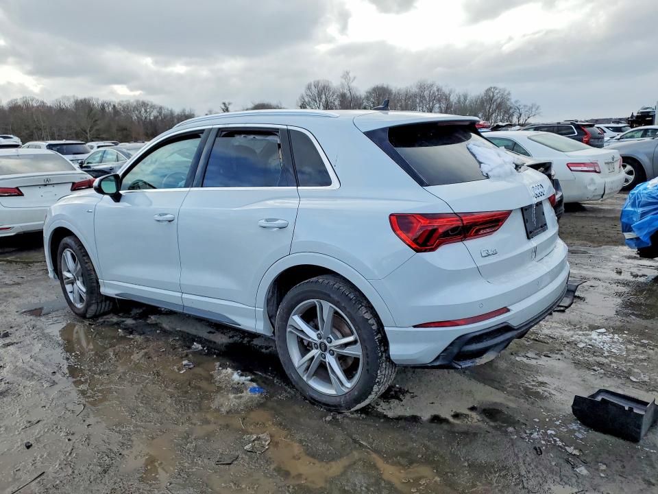 Aukcja sprzedaży 2024 Audi Q3, vin: WA1DECF38R1108129, numer aukcji: 75658035