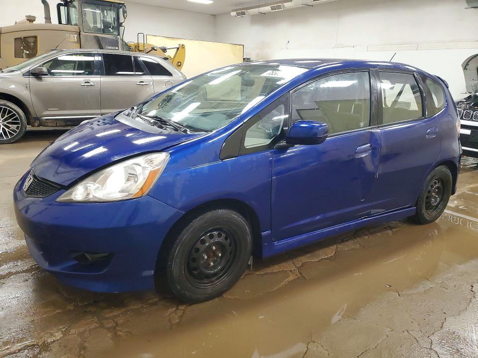 78509535 :رقم المزاد ، JHMGE8H40AC020141 vin ، 2010 Honda Fit مزاد بيع