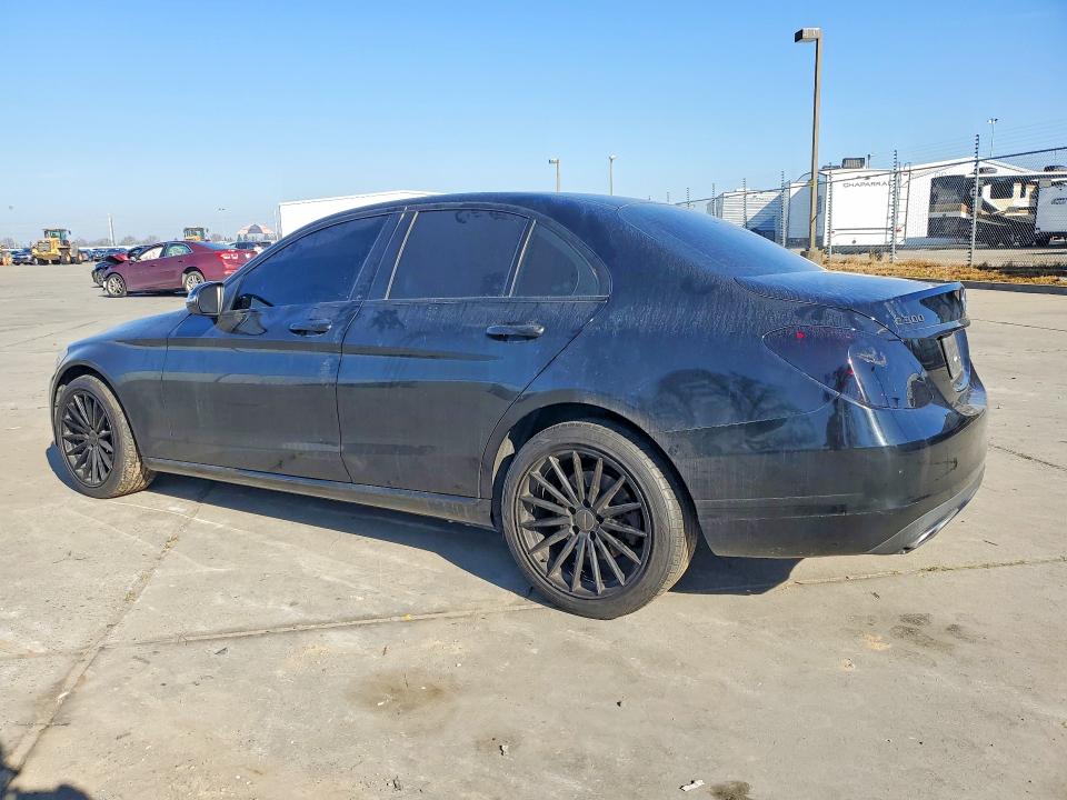 75317845 :رقم المزاد ، 55SWF4JB3GU102953 vin ، 2016 Mercedes-benz C مزاد بيع