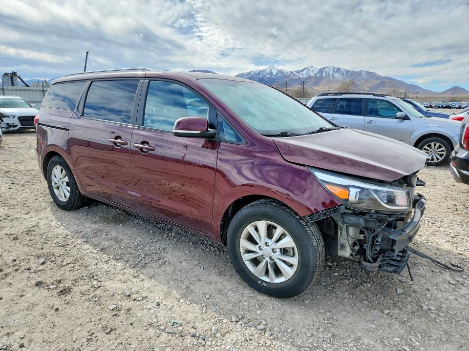 77604845 :رقم المزاد ، KNDMB5C11G6200163 vin ، 2016 Kia Sedona مزاد بيع