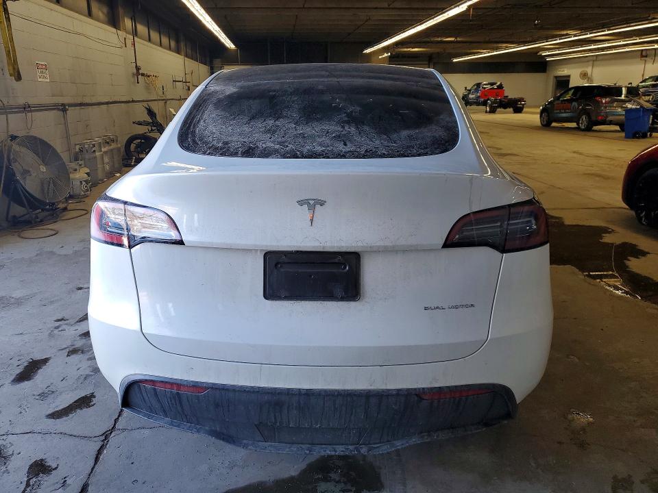 Продаж на аукціоні авто 2023 Tesla Model Y, vin: 7SAYGDEE6PF878475, номер лоту: 75680025