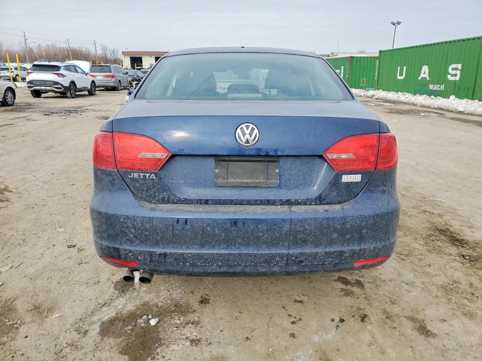 Продажа на аукционе авто 2014 Volkswagen Jetta, vin: 3VW2K7AJ4EM394784, номер лота: 75424095