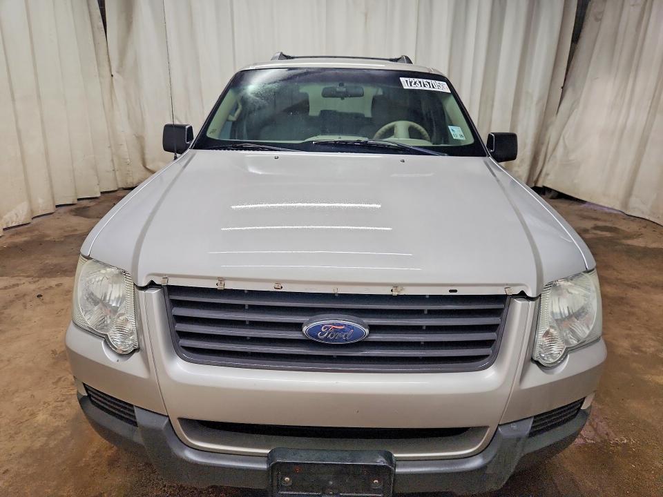 72375705 :رقم المزاد ، 1FMEU62E26ZA18845 vin ، 2006 Ford Explorer مزاد بيع