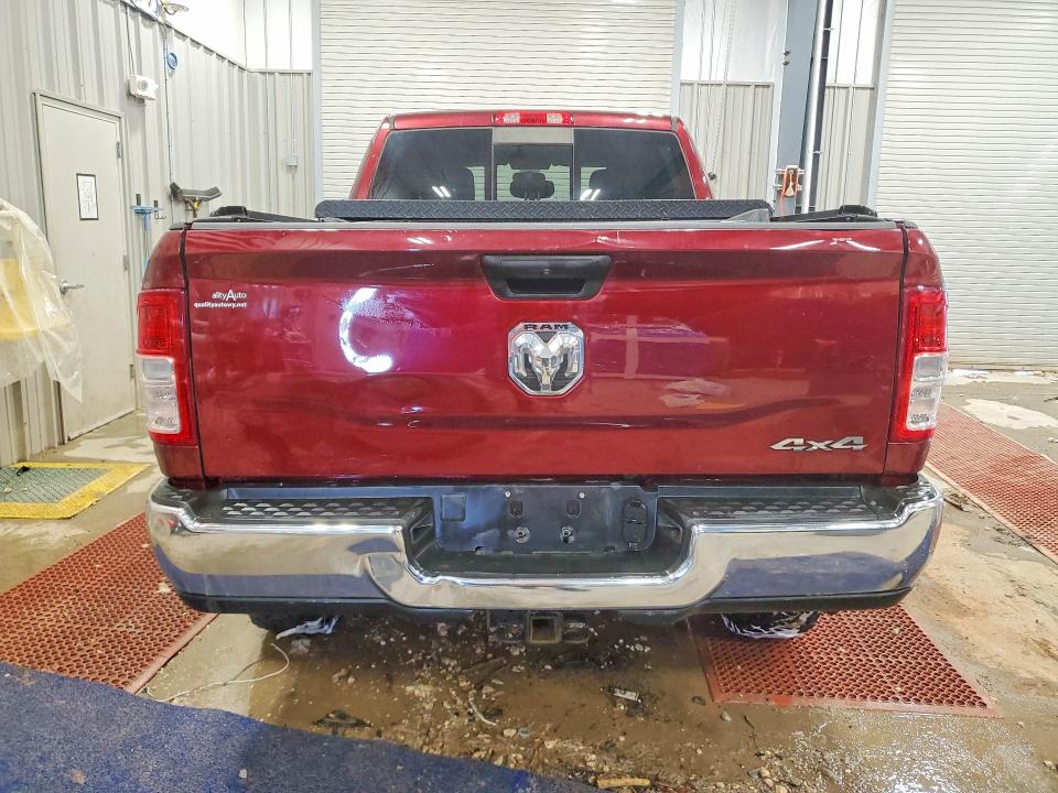 72896225 :رقم المزاد ، 3C6UR5CL3NG222150 vin ، 2022 Ram 2500 مزاد بيع