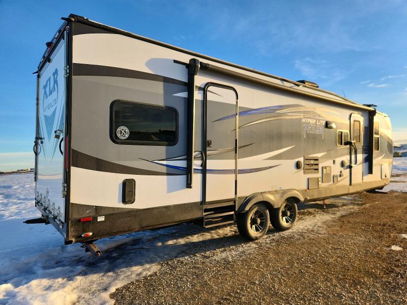 75285955 :رقم المزاد ، 4X4TXLE22KF166003 vin ، 2019 Wildwood Xlr مزاد بيع