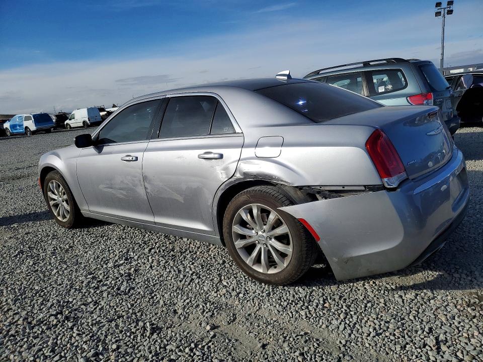 Продажа на аукционе авто 2017 Chrysler 300, vin: 2C3CCARG0HH567914, номер лота: 76522795