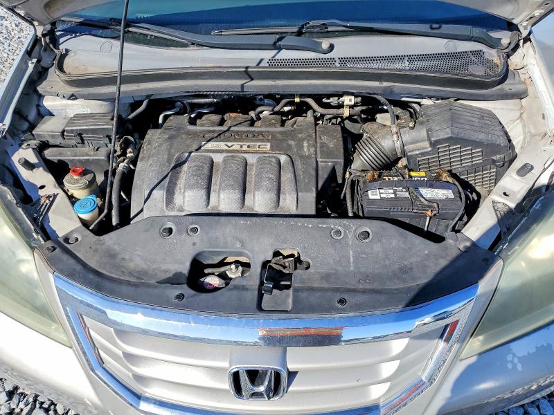72968755 :رقم المزاد ، 5FNRL38298B061138 vin ، 2008 Honda Odyssey مزاد بيع