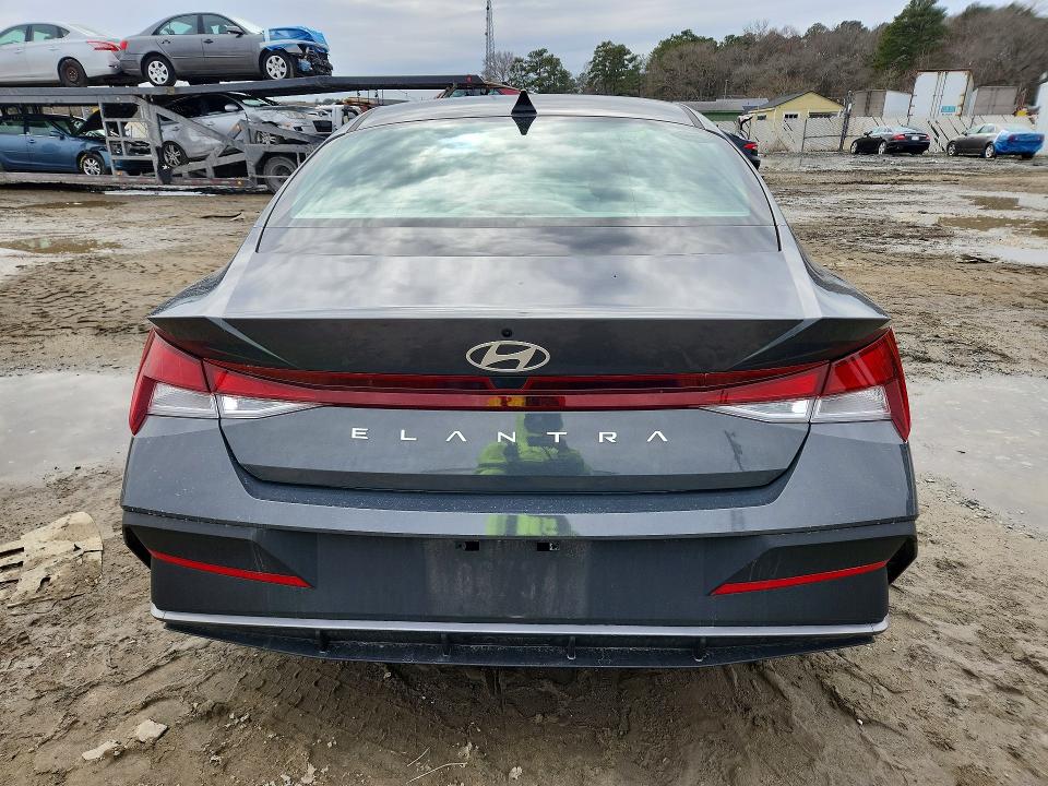 76327525 :رقم المزاد ، KMHLL4DG2RU742632 vin ، 2024 Hyundai Elantra مزاد بيع