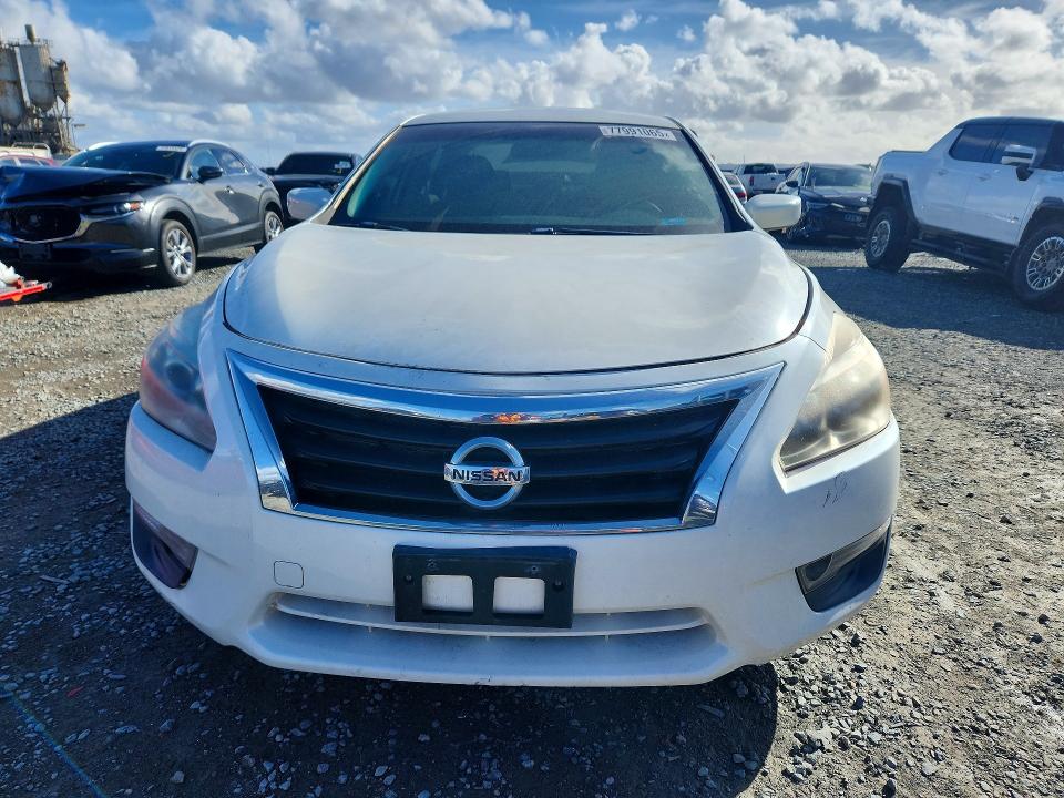 Продаж на аукціоні авто 2015 Nissan Altima, vin: 1N4AL3AP0FC464881, номер лоту: 77991065