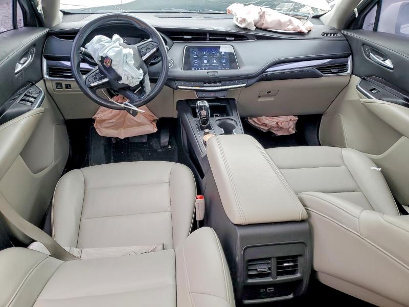 78698595 :رقم المزاد ، 1GYAZAR45NF100258 vin ، 2022 Cadillac Xt4 مزاد بيع