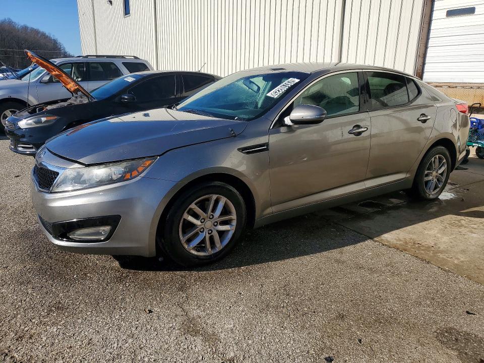 2012 Kia Optima მანქანა იყიდება აუქციონზე, vin: 5XXGM4A77CG076680, აუქციონის ნომერი: 79110225