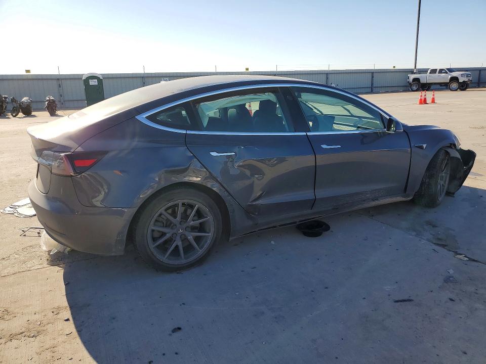 Продажа на аукционе авто 2019 Tesla Model 3, vin: 5YJ3E1EA3KF299090, номер лота: 76287355