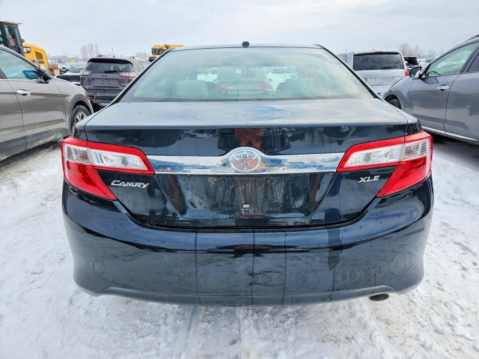 2014 Toyota Camry მანქანა იყიდება აუქციონზე, vin: 4T1BF1FK3EU765687, აუქციონის ნომერი: 78292995