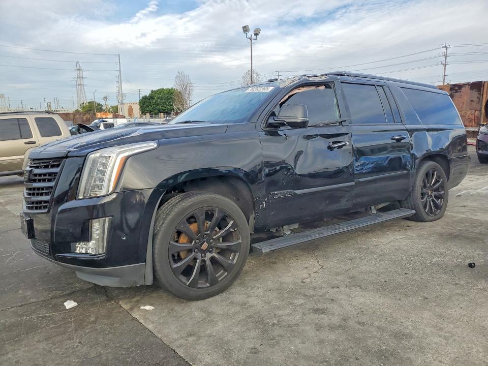 2019 Cadillac Escalade მანქანა იყიდება აუქციონზე, vin: 1GYS4KKJ5KR210097, აუქციონის ნომერი: 78262265