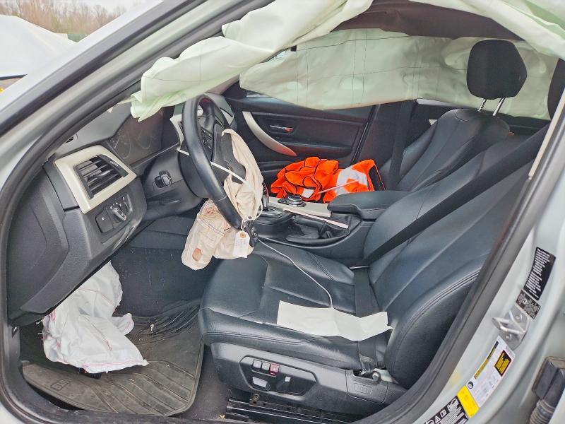 77691385 :رقم المزاد ، WBA3C3G56ENS68663 vin ، 2014 Bmw 320 مزاد بيع