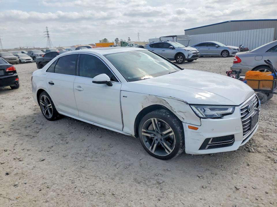 Продаж на аукціоні авто 2018 Audi A4, vin: WAUENAF42JN003717, номер лоту: 79087975