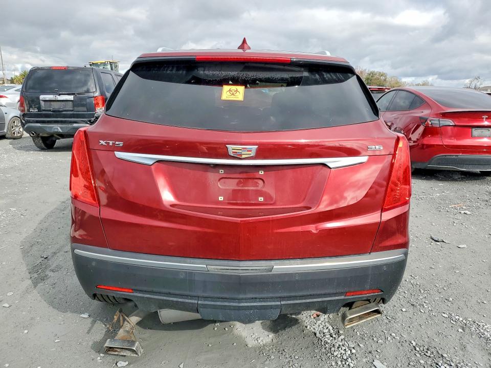 77593535 :رقم المزاد ، 1GYKNARS9JZ162348 vin ، 2018 Cadillac Xt5 مزاد بيع