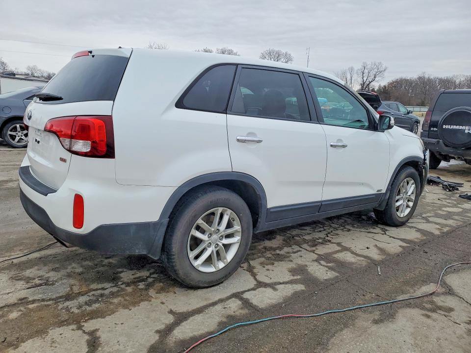 Продажа на аукционе авто 2015 Kia Sorento, vin: 5XYKTCA64FG623757, номер лота: 76747465