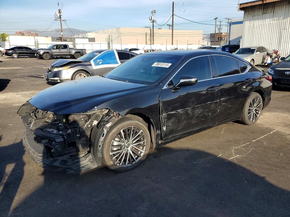 78913115 :رقم المزاد ، 58ADA1C12PU031718 vin ، 2023 Lexus Es 300h مزاد بيع