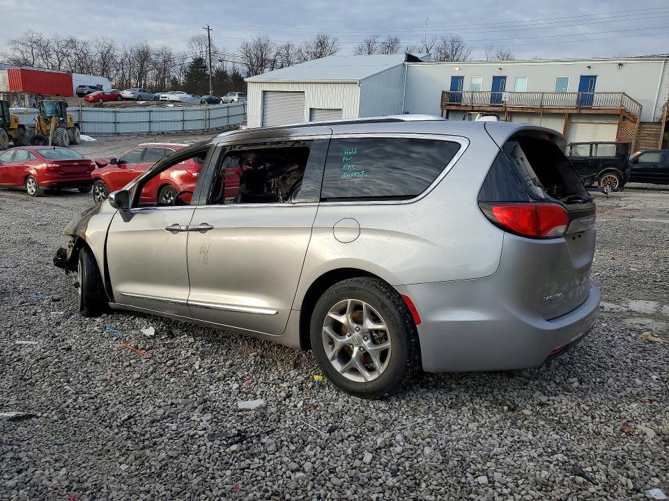 77688415 :رقم المزاد ، 2C4RC1GG5JR170871 vin ، 2018 Chrysler Pacifica مزاد بيع