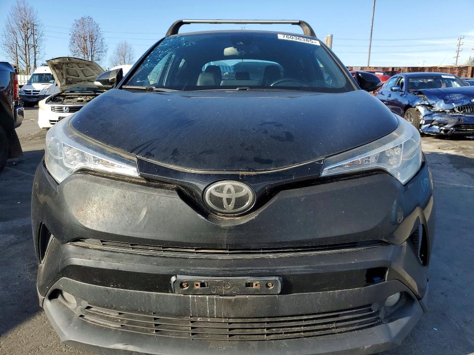 Продаж на аукціоні авто 2018 Toyota C-hr, vin: NMTKHMBX0JR002895, номер лоту: 76036385
