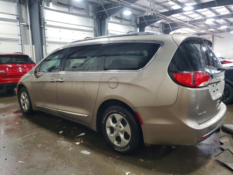 75483715 :رقم المزاد ، 2C4RC1EG2HR628377 vin ، 2017 Chrysler Pacifica مزاد بيع
