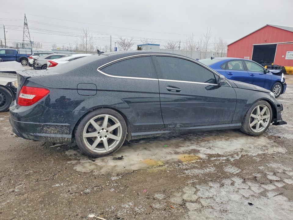 Продажа на аукционе авто 2013 Mercedes-benz C, vin: WDDGJ8JB6DG069725, номер лота: 77013055