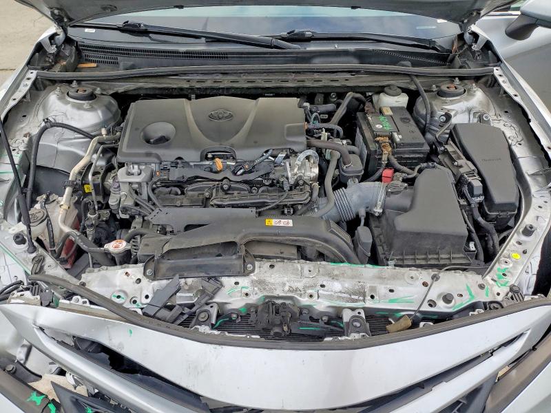Продаж на аукціоні авто 2021 Toyota Camry, vin: 4T1G11AK6MU530484, номер лоту: 77686825
